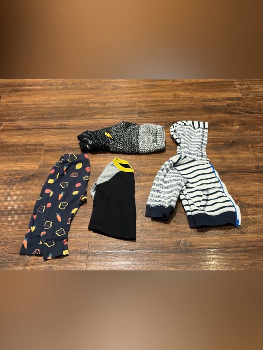 4-Piece Baby Clothing Lot